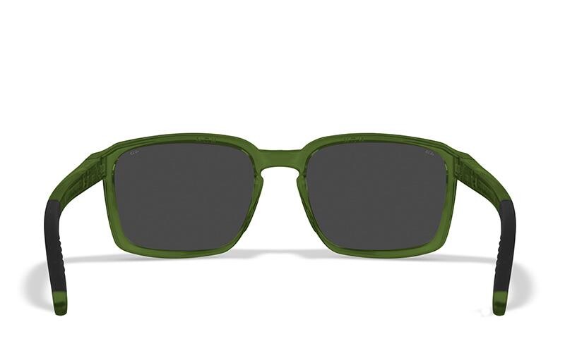 Vorderansicht der Wiley X Sonnenbrille ALFA von WILEY X in Grün, mit rechteckiger Form, dunklen Gläsern, schwarzen Bügelenden und 100% UVA/UVB-Schutz, dargestellt auf weißem Hintergrund.