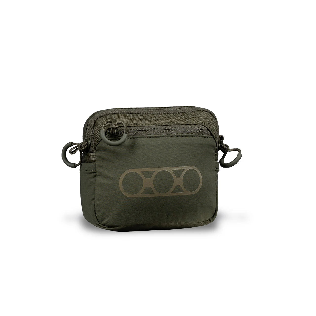 Die EBERLESTOCK General Purpose Pouch Small ist eine olivgrüne 500D Cordura-Nylon MOLLE-kompatible Crossbody-Tasche mit einer Reißverschlusstasche auf der Vorderseite, Logodetails und seitlichen Ösen für einen Gurt. Abgebildet auf einfarbig weißem Hintergrund.