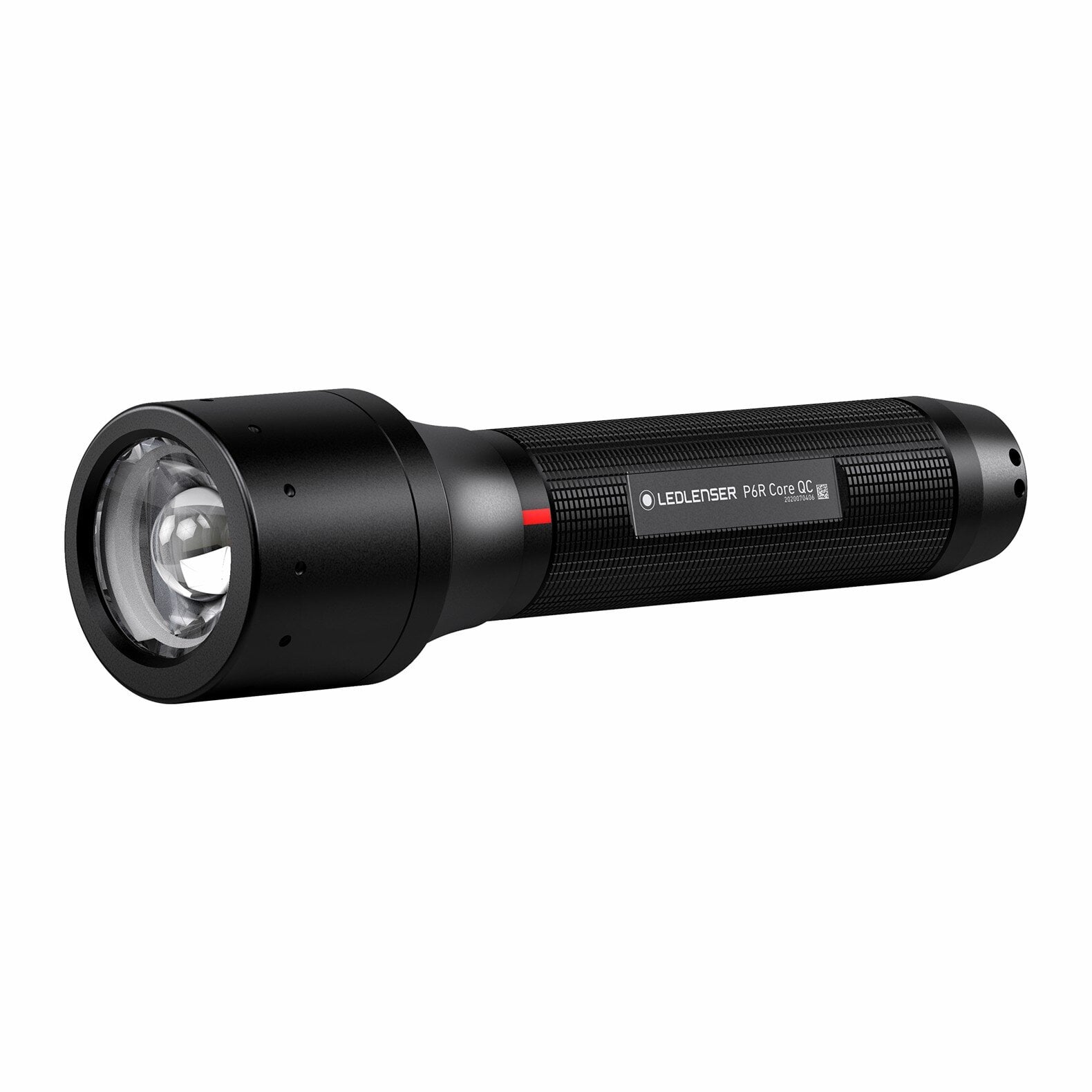 Eine schwarze LEDLENSER P6R Core QC Taschenlampe mit strukturiertem Griff, breiter Linse und einem silbernen Etikett ist auf einem weißen Hintergrund abgebildet. Diese mehrfarbige Licht Taschenlampe bietet vielseitige farbige Beleuchtung.