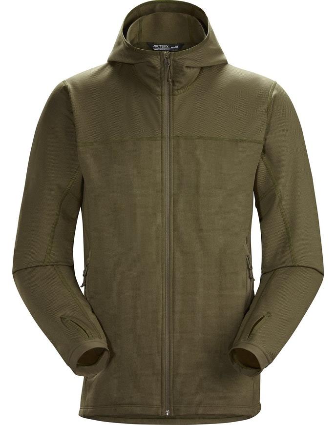Der Arc'teryx Naga Hoody Full Zip Gen2.1 von ARC'TERYX LEAF in Ranger Green ist ein taktischer Midlayer mit POLARTEC Fleece, durchgehendem Frontreißverschluss, langen Ärmeln und seitlichen Reißverschlusstaschen, abgebildet auf einem schlichten weißen Hintergrund.
