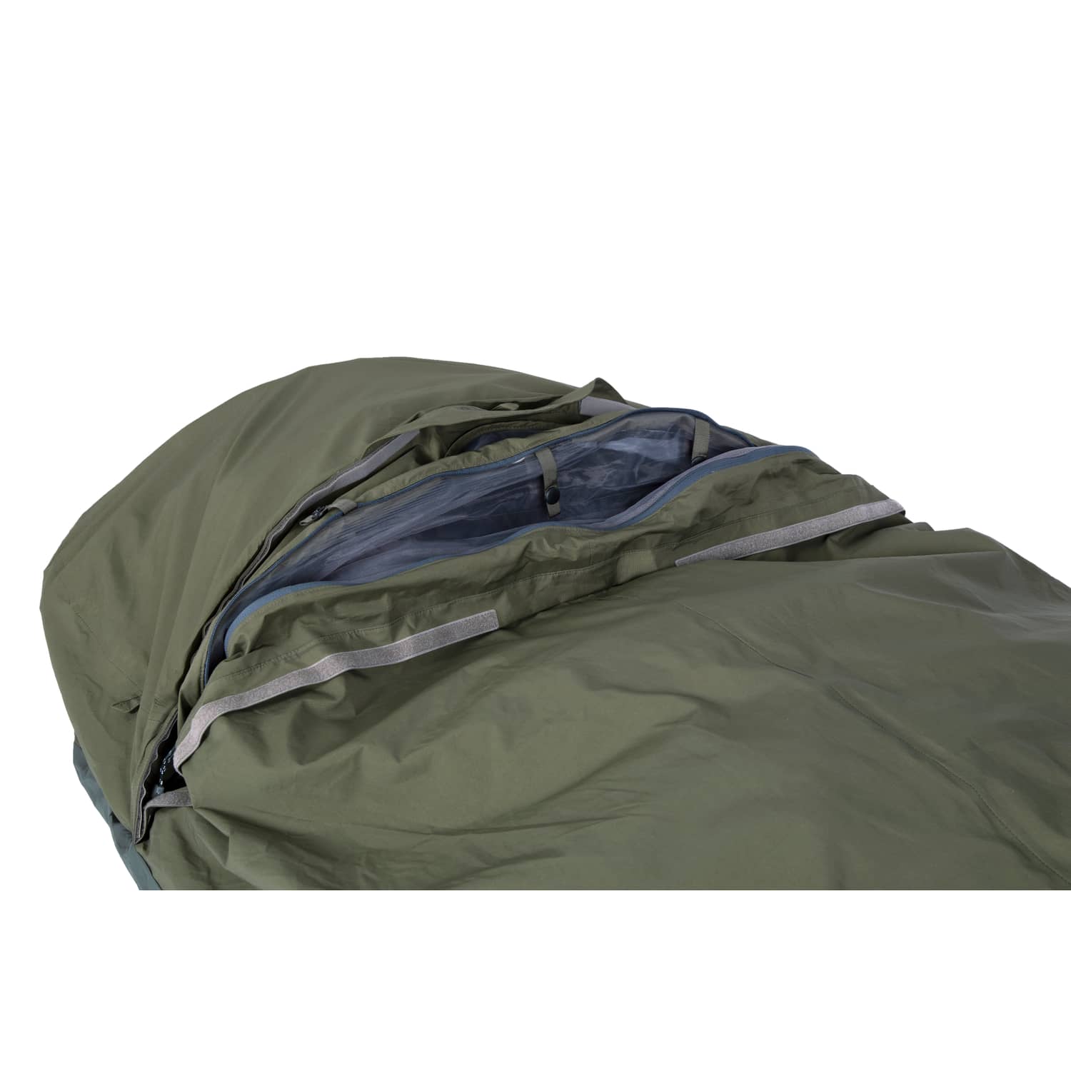 Eine Nahaufnahme des grünen EXPED Biwaksack Bivybag 100% Ventair zeigt die teilweise offene Oberseite, die Netzinnenseite und den Reißverschluss. Das strapazierfähige Material mit VentAir-Technologie ist wasserdicht und wetterbeständig.