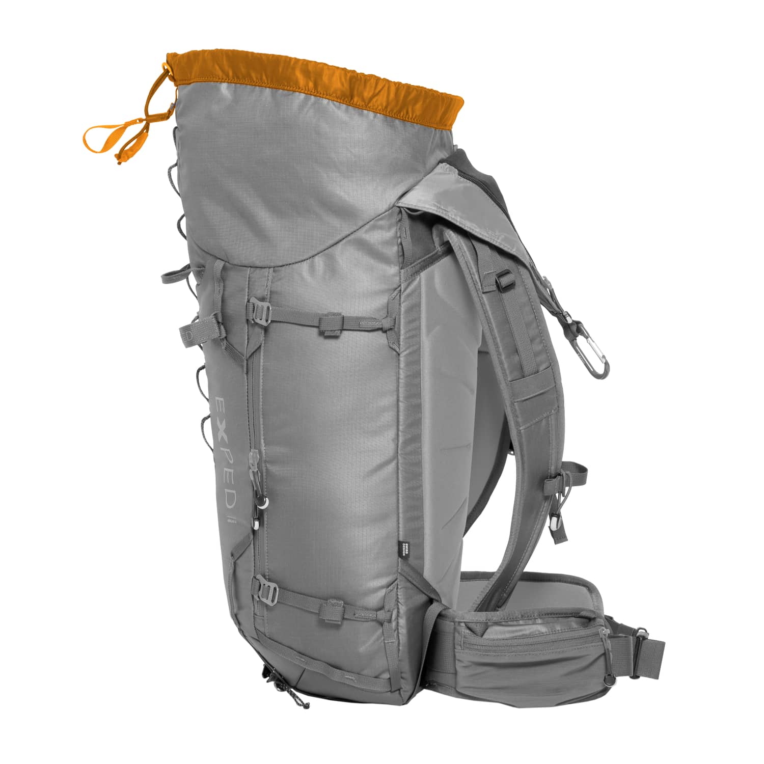 Der EXPED Exped Rucksack Verglas 30 ist ein grauer Wanderrucksack mit mehreren Gurten und Taschen, einem orangefarbenen Kordelzugverschluss, gepolsterten Schultergurten und einem Hüftgurt - perfekt für Bergtouren. Abgebildet von der Seite.