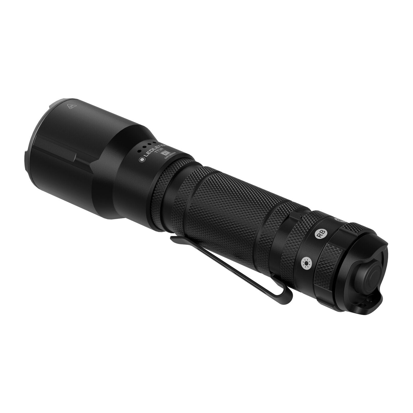 Die LEDLENSER Taschenlampe TT3R ist eine schwarze taktische Taschenlampe mit strukturiertem Griff, Metalltaschenclip und Druckknopfschalter am Heck, die bis zu 1900 Lumen liefert. Abgebildet auf einem weißen Hintergrund.