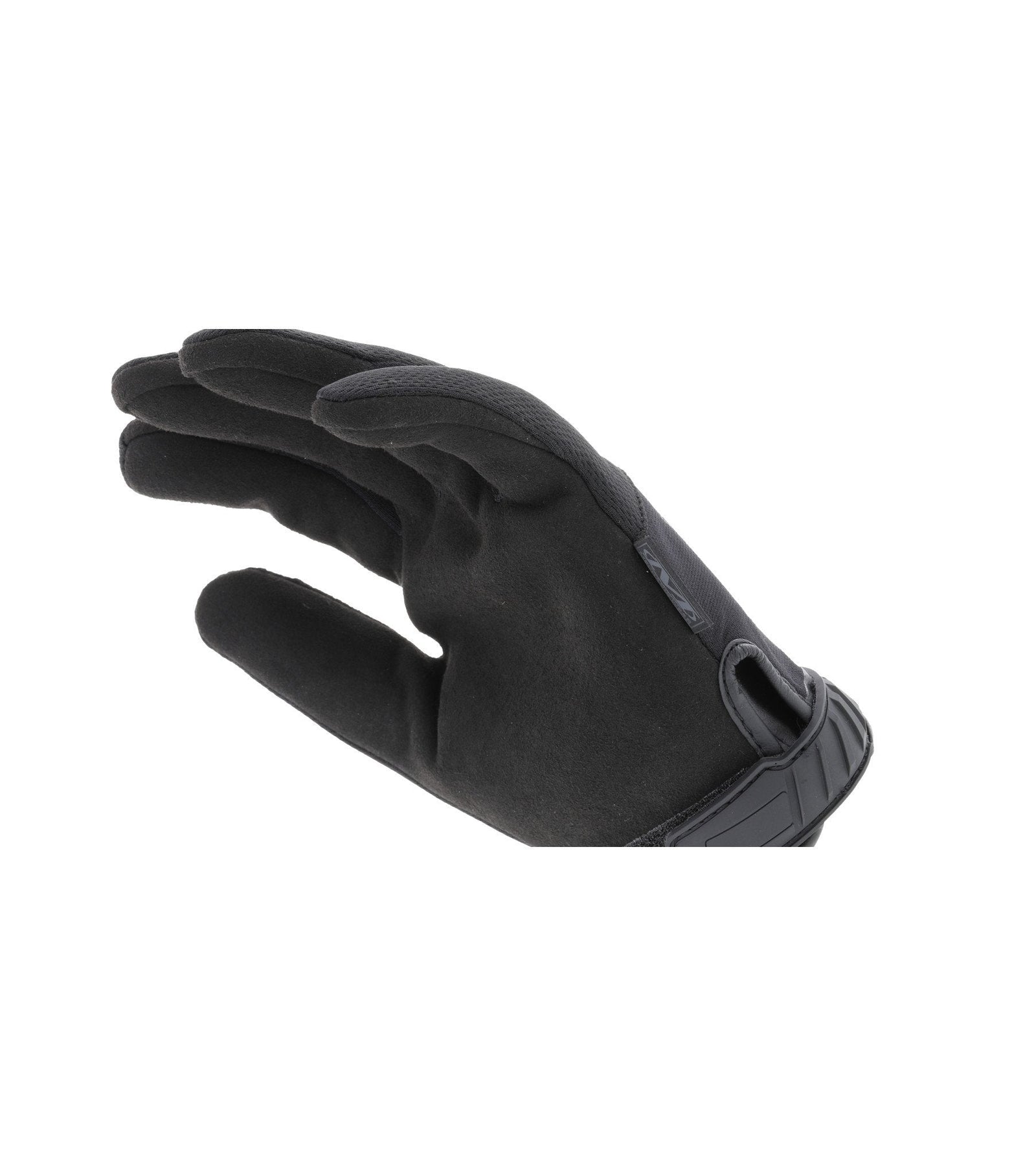 Ein schwarzer MECHANIX Handschuh Pursuit D5 - Covert, bewertet nach EN 388 Stufe D, zeigt sich in der Seitenansicht mit leicht gebogenen Fingern und einem strukturierten Handgelenk aus weichem, flexiblem Material.