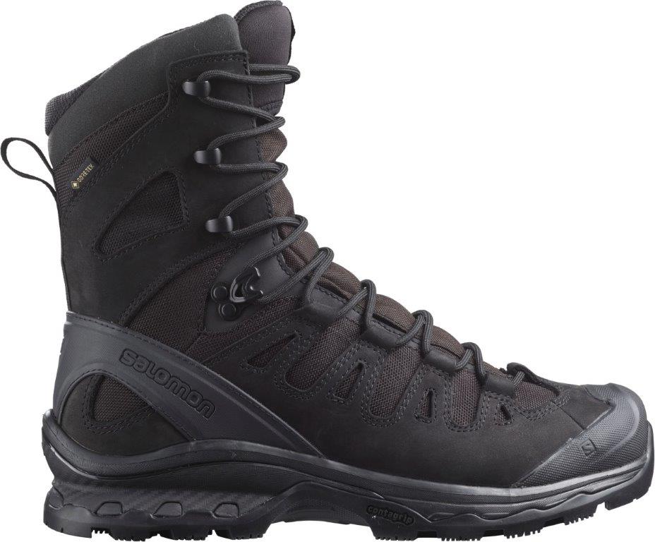 Ein schwarzer SALOMON FORCES QUEST 4D FORCES 2 HIGH GTX EN Stiefel mit dicken Schnürsenkeln, robustem Profil und verstärkten Nähten ist in der rechten Seitenansicht zu sehen, das Logo ist in der Nähe der Ferse sichtbar.