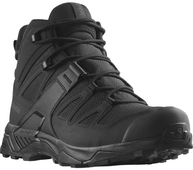 Der SALOMON FORCES Salomon X ULTRA FORCES MID GTX - Black ist ein robuster Wanderschuh für Herren mit dickem Profil, verstärkter Zehenpartie, hohem Knöchelschutz und gemusterten Schnürsenkeln - ideal für harte Trails bei jedem Wetter.