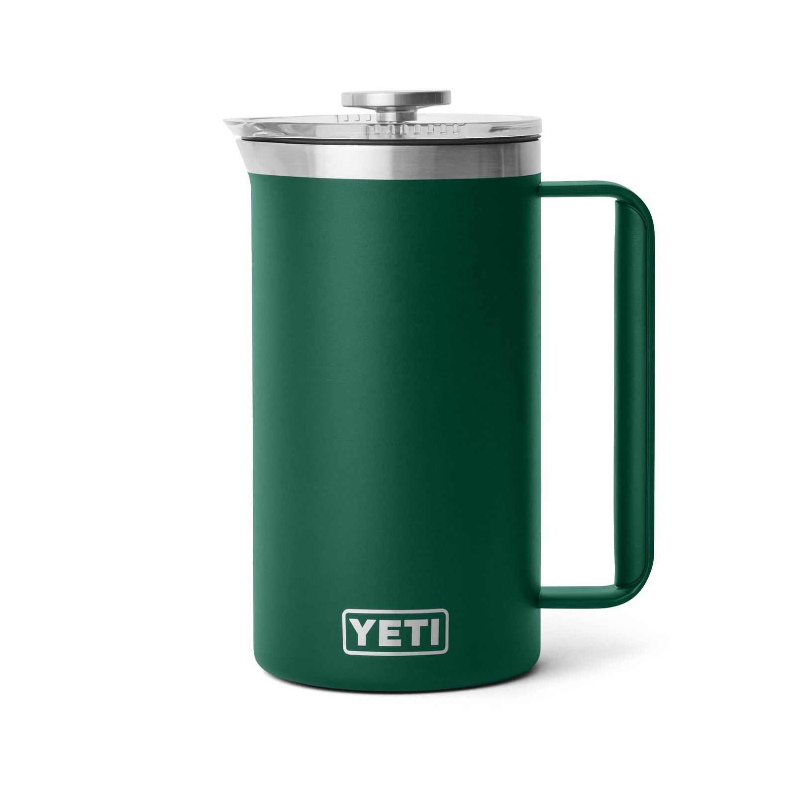 Die YETI® French Press 34 Oz in Black Forest Green hat einen Metalldeckel, einen großen Griff und ein sichtbares YETI-Logo auf der Vorderseite. Das vakuumisolierte Design auf weißem Hintergrund sorgt für eine hervorragende Wärmespeicherung.