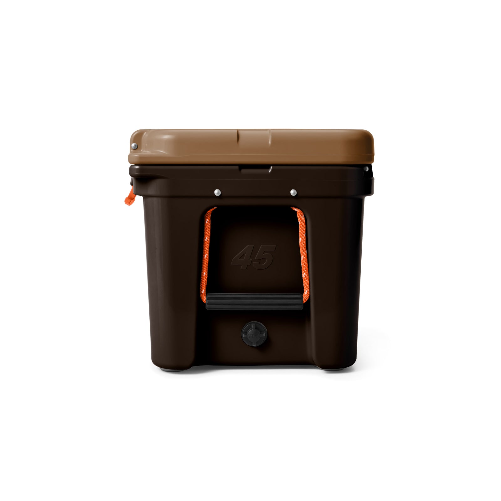 Die YETI® Kühlbox Tundra 45 - Wetlands Camo hat einen dunkelbraunen Korpus, einen hellbraunen Deckel, orangefarbene Griffe und die Prägung "45" auf der Vorderseite, die auf einem schlichten weißen Hintergrund zu sehen ist.