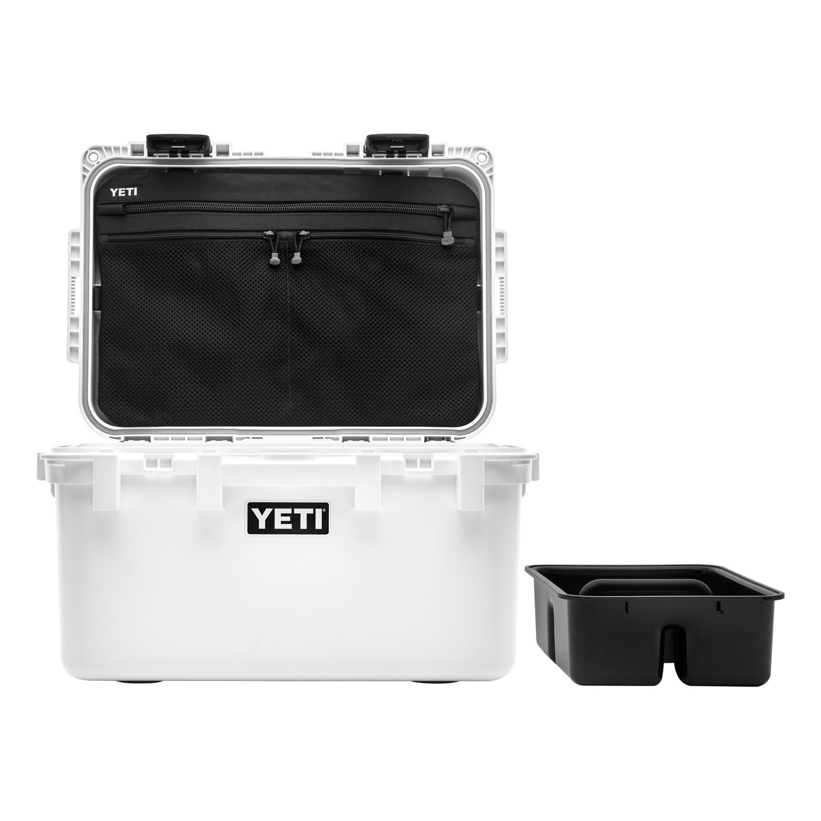 Die weiße YETI® LoadOut GoBox 30 von YETI ist mit geöffnetem Deckel abgebildet, der eine schwarze Netztasche mit Reißverschluss zeigt. Daneben befindet sich ein herausnehmbarer schwarzer Caddy-Einsatz, der die vielseitige Aufbewahrungsmöglichkeit dieses robusten Koffers unterstreicht.