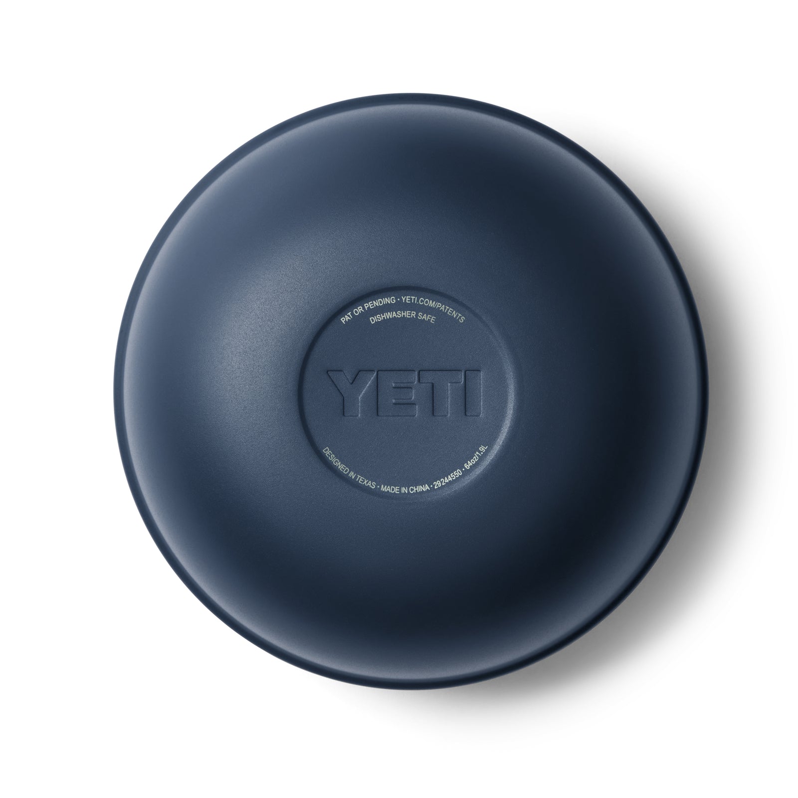 Ein runder, marineblauer YETI® Rambler Bowl Medium-Deckel mit YETI-Prägung in der Mitte ist von oben vor einem weißen Hintergrund zu sehen und zeigt seine doppelwandige Vakuumisolierung.