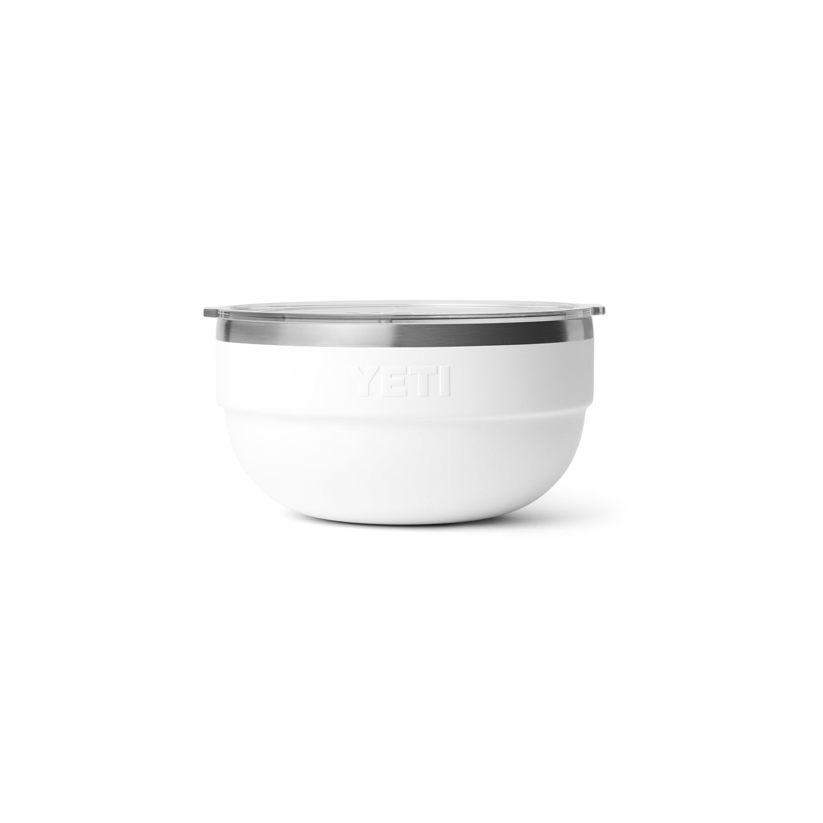 Die YETI® Rambler Bowl Medium - White aus 18/8 Edelstahl verfügt über doppelwandige Vakuum-Isolation, einen klaren Deckel und ein sichtbares YETI Branding. Präsentiert auf weißem Hintergrund.