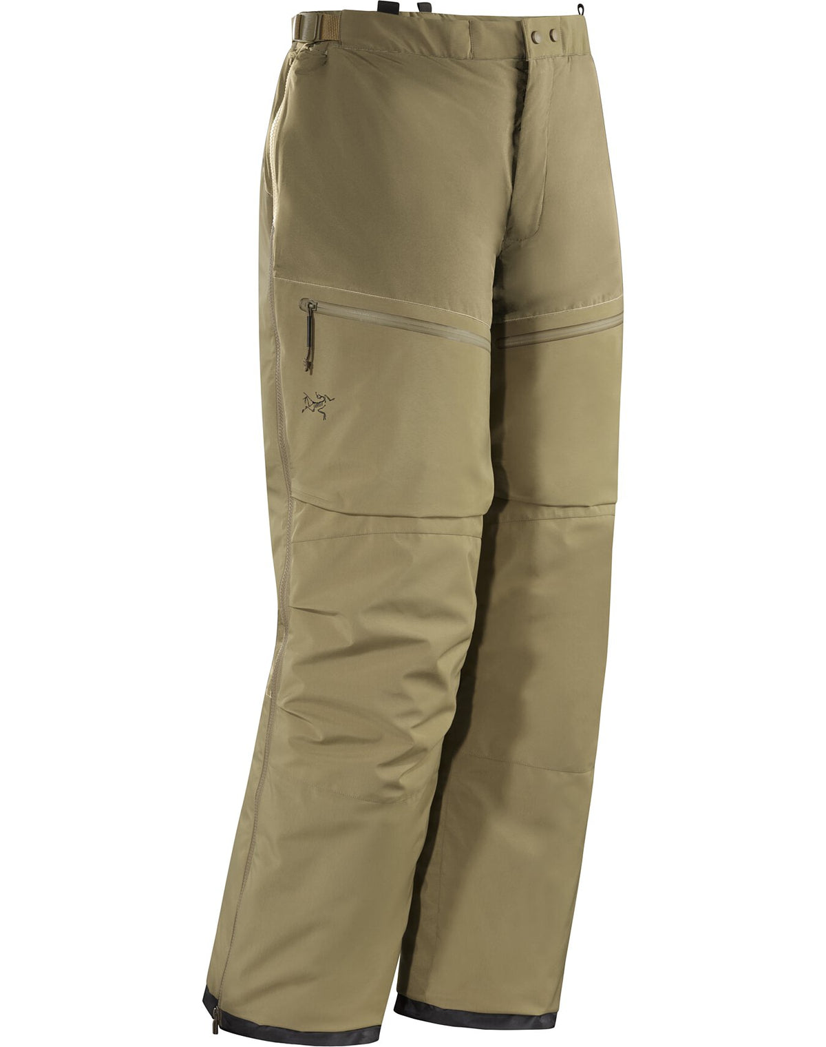 Ein Paar Arc'teryx Cold WX Pant SV Gen1.4 von ARC'TERYX LEAF mit Reißverschlusstaschen, verstärkten Knien, verstellbarem Bund, geradem Bein, Coreloft-Isolierung für Wärme und einem kleinen Logo auf dem linken Oberschenkel.