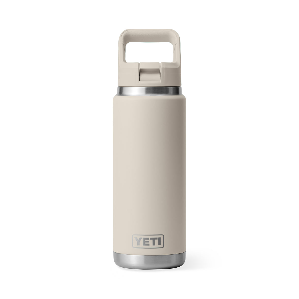 Eine YETI® Flasche Rambler 26 Oz Straw in Cape Taupe steht mit Strohhalmdeckel vor schlichtem, weißem Hintergrund.