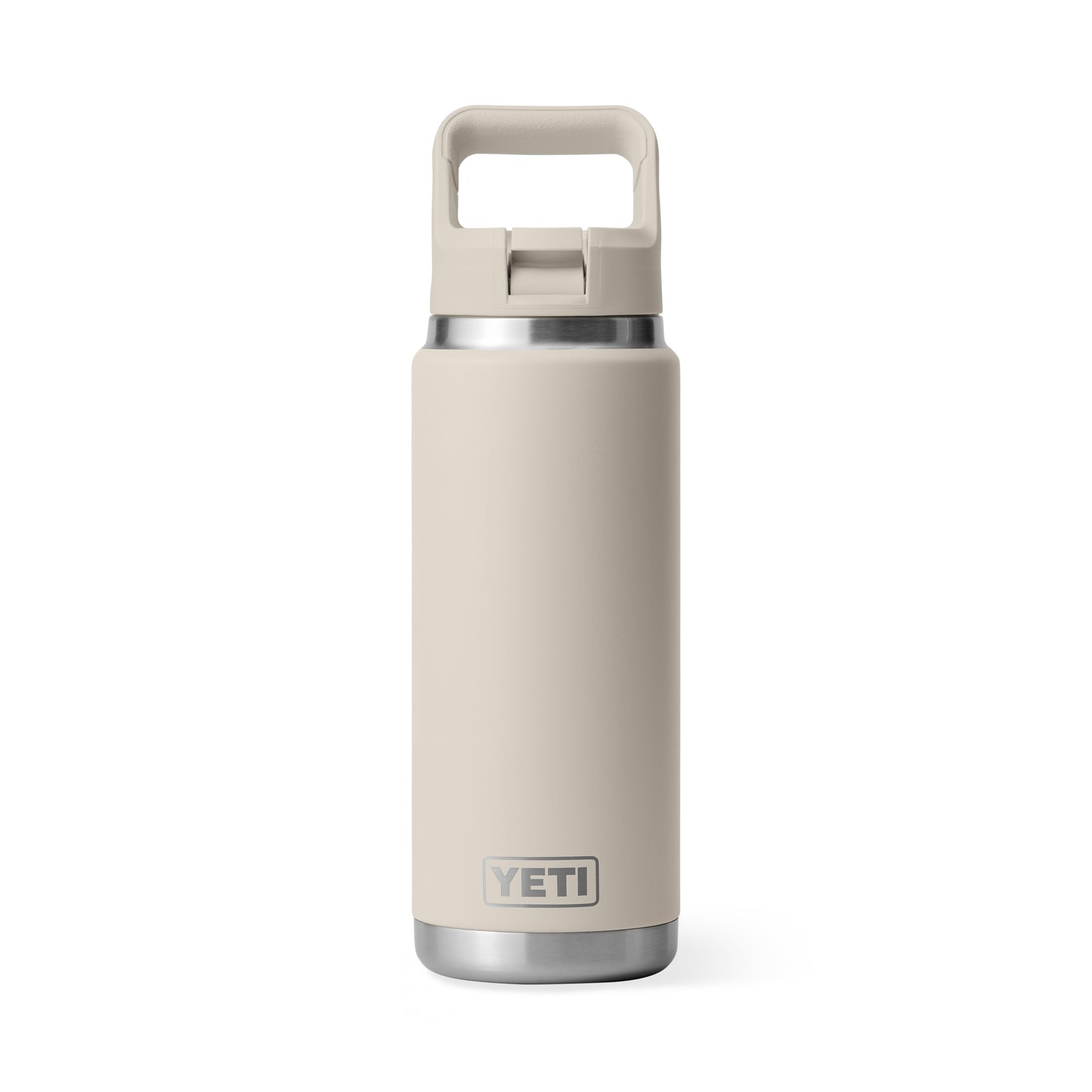 Eine YETI® Flasche Rambler 26 Oz Straw in Cape Taupe steht mit Strohhalmdeckel vor schlichtem, weißem Hintergrund.