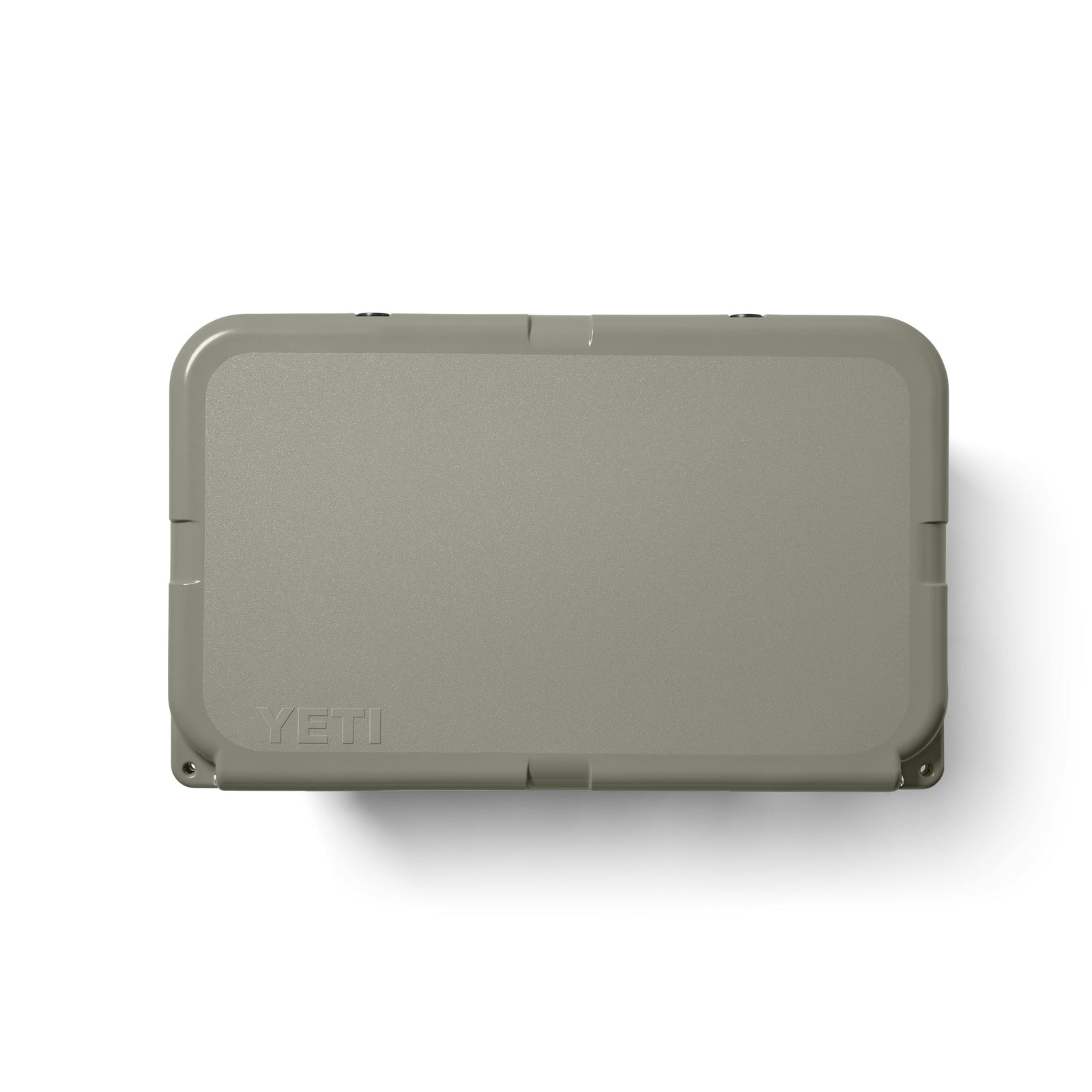 Die Limited Edition YETI® Kühlbox Tundra 45 - Ridgeline in oliv/salbeigrün zeigt sich von oben mit geschlossenem Deckel, abgerundeten Ecken und dem geprägten YETI-Logo unten links.