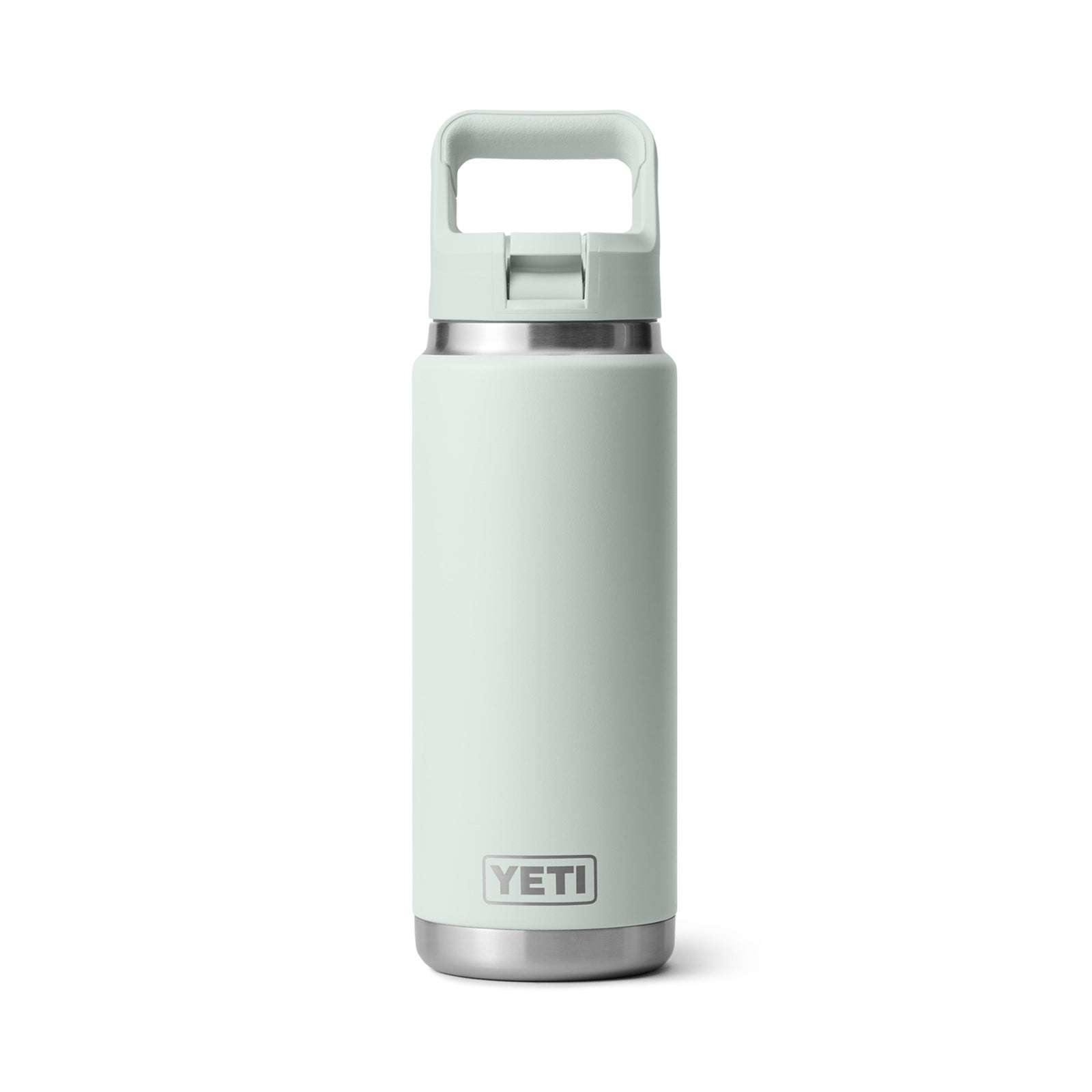 Eine hellgraue YETI® Flasche Rambler 26 Oz Straw - Ridgeline mit doppelwandiger Vakuumisolierung und einem Griff am Deckel, aufrecht vor weißem Hintergrund dargestellt.