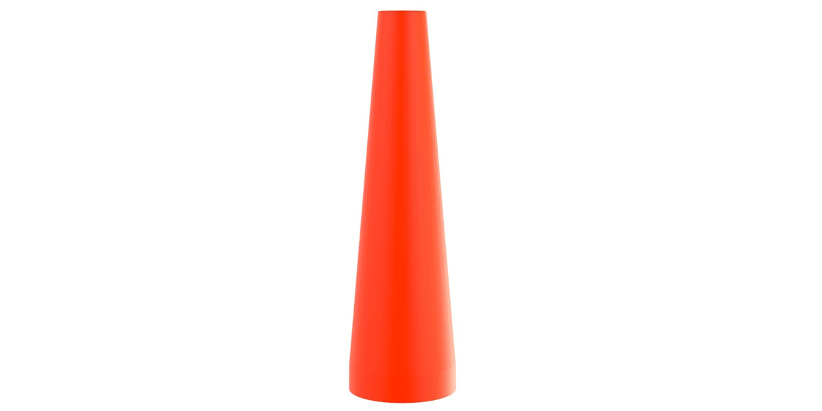 Ein hohes, leuchtend orangefarbenes, kegelförmiges Objekt - die LEDLENSER Ledlenser Signalkappe - steht aufrecht vor einem schlichten weißen Hintergrund.