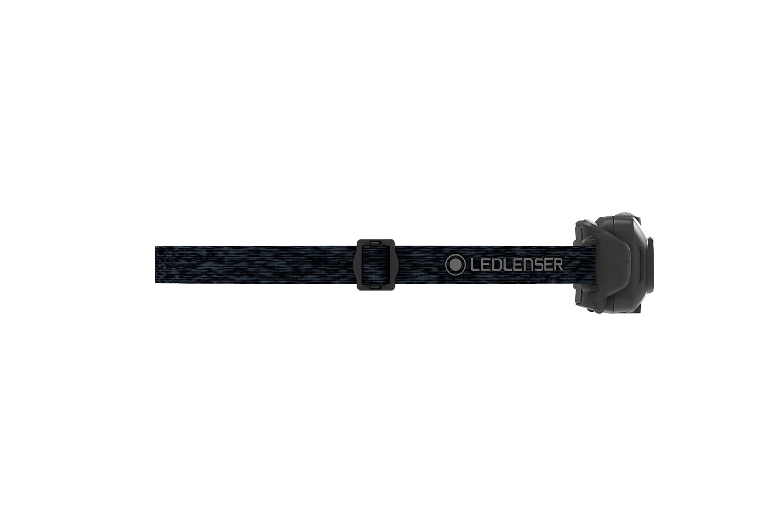 Eine schwarze LEDLENSER Stirnlampe HF4R Core mit verstellbarem Gurt ist in der Seitenansicht auf weißem Hintergrund zu sehen, wobei die LED-Einheit am vorderen rechten Ende des Gurtes angebracht ist.
