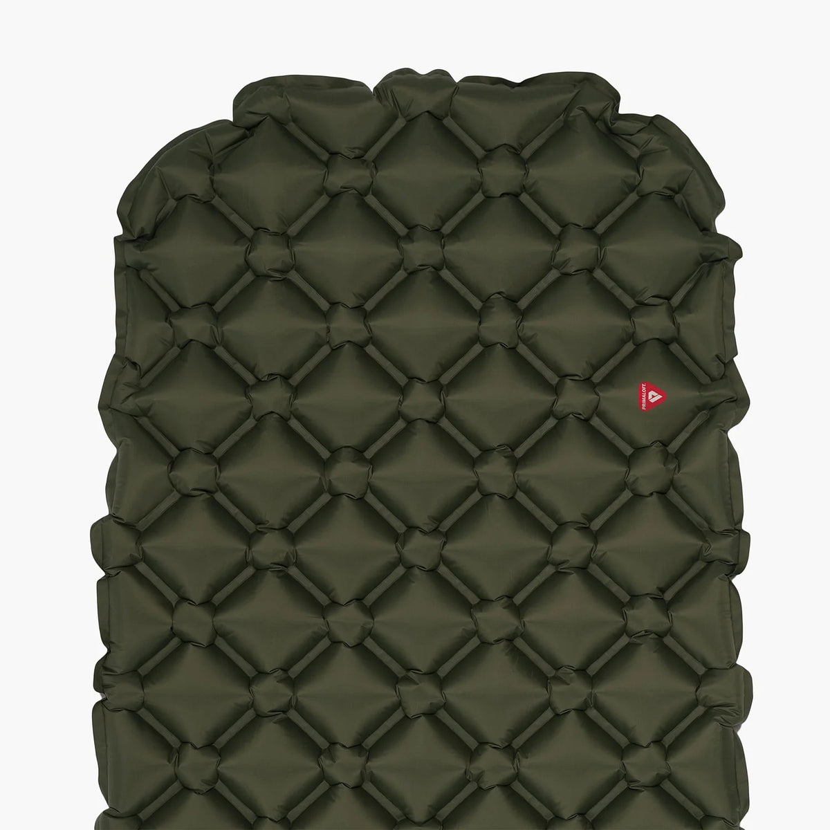 Die Highlander NAP PAK aufblasbare Schlafmatte mit PrimaLoft von HIGHLANDER FORCES ist olivgrün mit einer gesteppten, blasenartigen Textur und einem kleinen roten Logo oben rechts, abgebildet auf weißem Hintergrund.