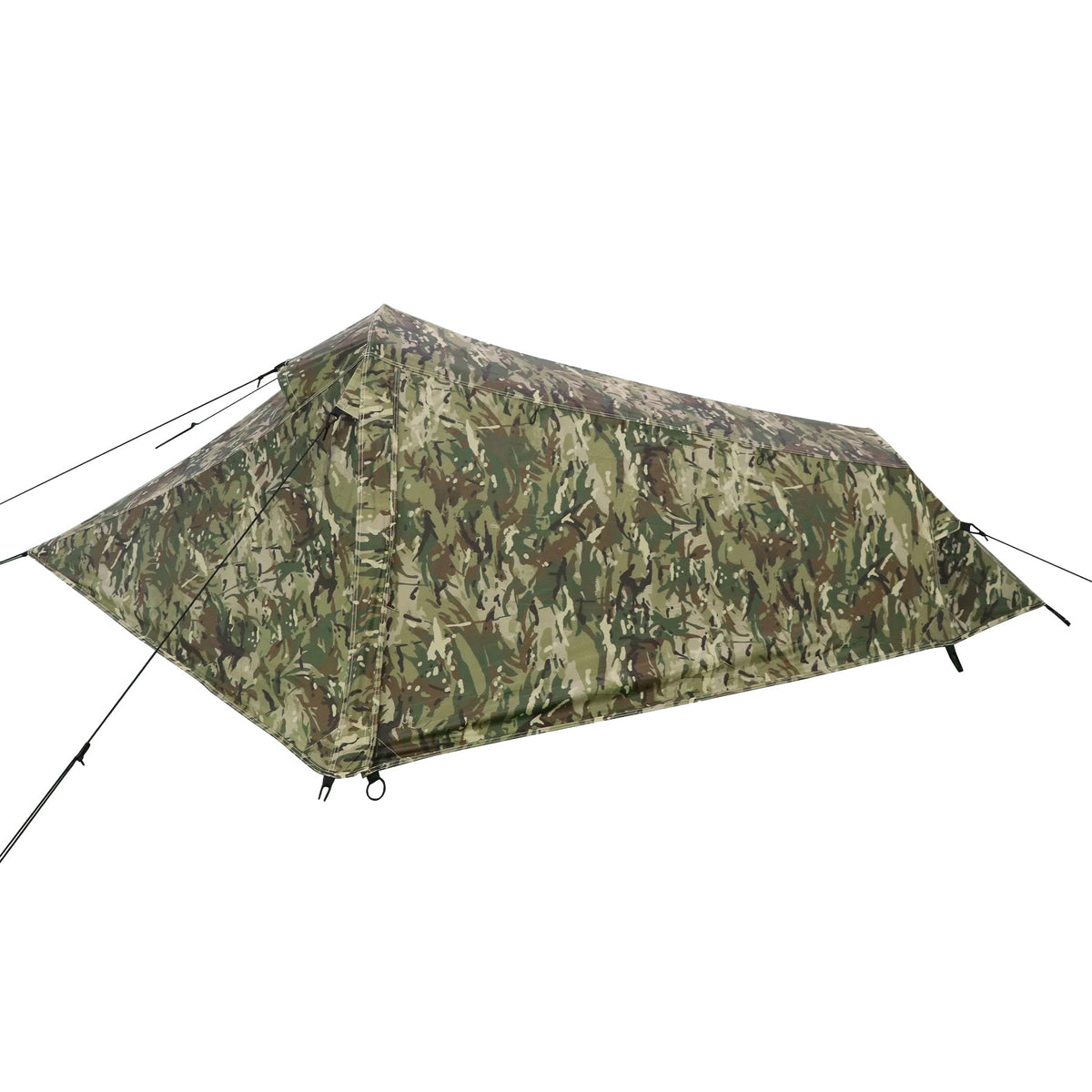 Das HIGHLANDER FORCES Zelt Blackthorn 1 Gen2 - HMTC, ein kompaktes 1-Personen-Zelt in grün-braunem Militärstil mit Abspannseilen und Erdnägeln, ist auf weißem Hintergrund abgebildet.
