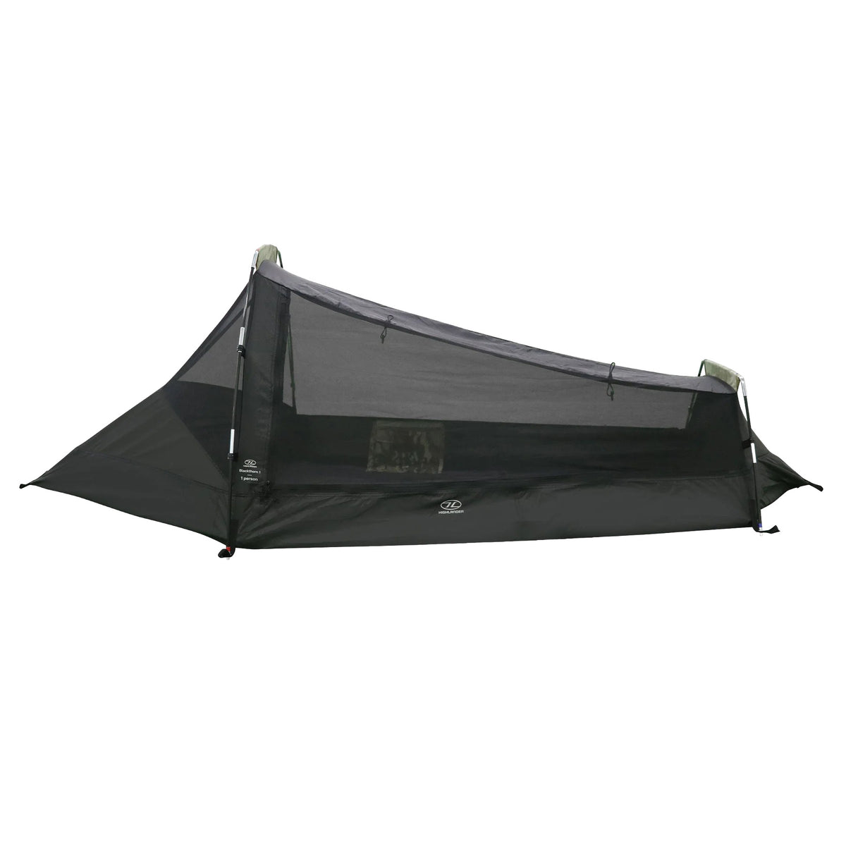 Das grüne HIGHLANDER FORCES Zelt Blackthorn 1+ Gen2 ist ein leichtes und flaches 1-Personen-Zelt mit zwei kleinen Stangen für den Aufbau und einem Seiteneingang mit Reißverschluss - ideal als Trekkingunterkunft.