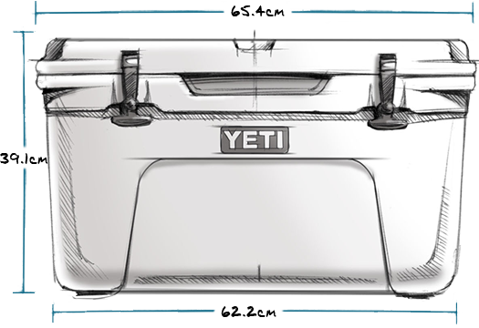 Eine Skizze der YETI® Kühlbox Tundra 45 - Tan mit nach vorne gerichteten Verschlüssen mit den Abmessungen: 65,4 cm (Breite oben), 62,2 cm (Breite unten) und 39,1 cm (Höhe). Diese robuste YETI Isolierbox ist perfekt, um den Inhalt kühl zu halten.