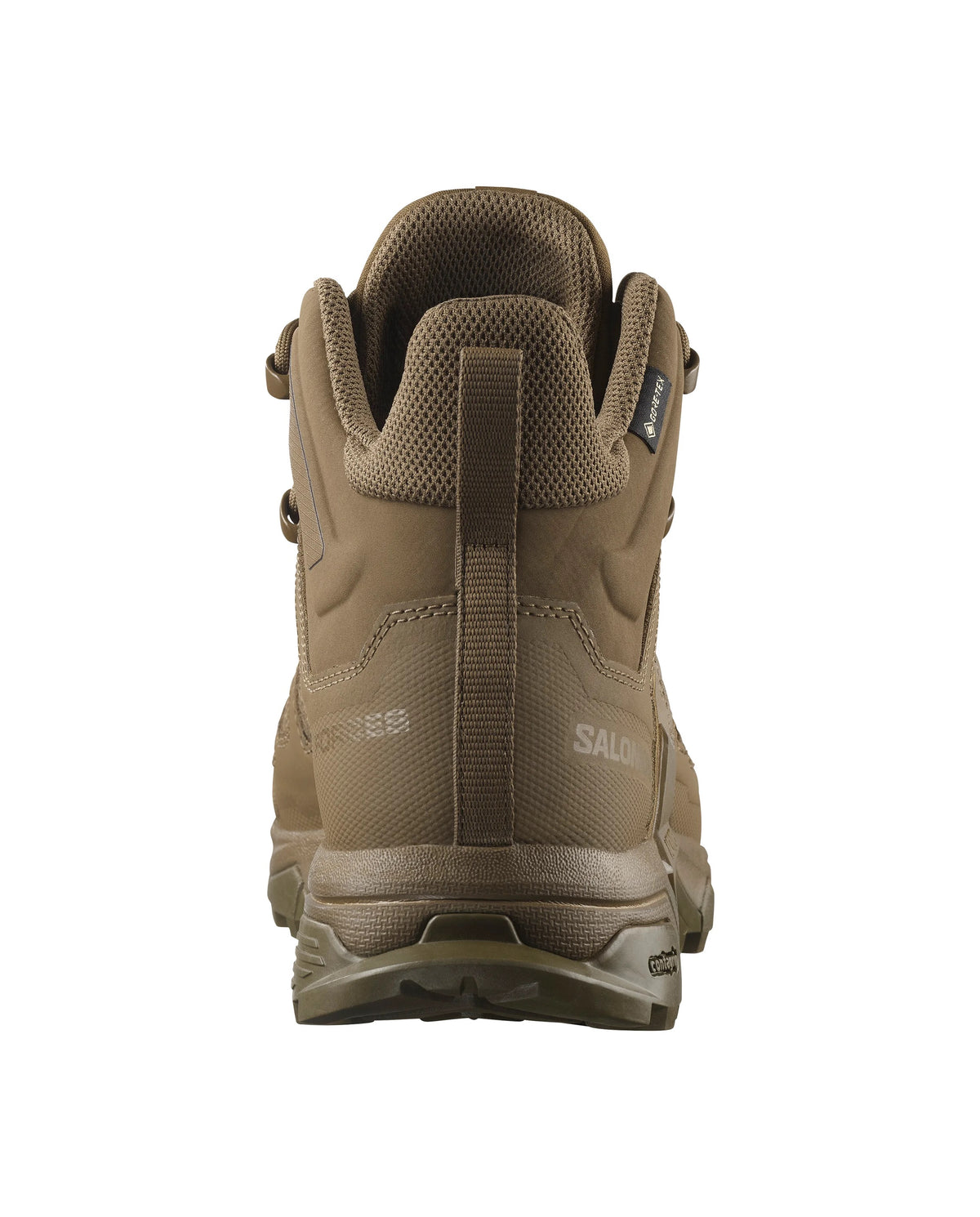 Rückansicht eines braunen SALOMON FORCES X ULTRA FORCES MID - Coyote, eines leichten Wanderschuhs mit robuster Sohle, Obermaterial aus Mesh/Synthetik, Fersenschlaufe und Markendetails an der Seite und hinten, dargestellt vor einem weißen Hintergrund.