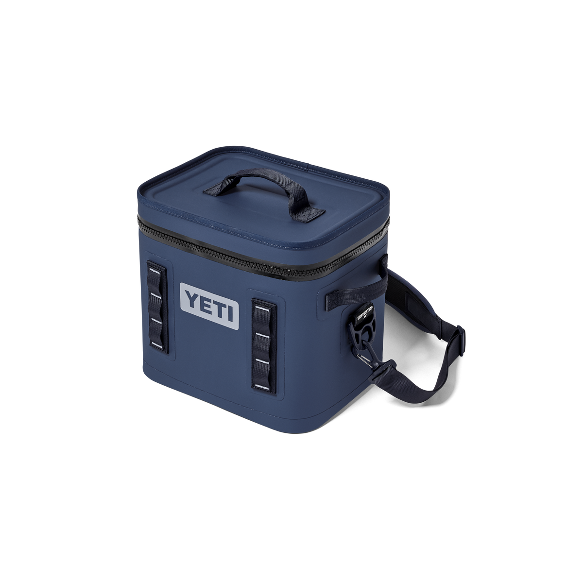 Die YETI® Kühltasche Hopper Flip® 18 in Navy verfügt über einen schwarzen Reißverschluss, einen Griff an der Oberseite, seitliche Gurte und einen verstellbaren Schultergurt, abgebildet auf einem schlichten weißen Hintergrund.