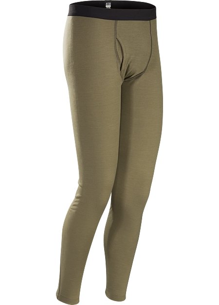 Die Arc'teryx Cold WX Bottom AR - Crocodile von ARC'TERYX LEAF ist eine olivgrüne Thermo-Unterhose für Herren mit schwarzem Bund und Hosenschlitz, ideal als lange Unterhose im Freien, abgebildet auf weißem Hintergrund.