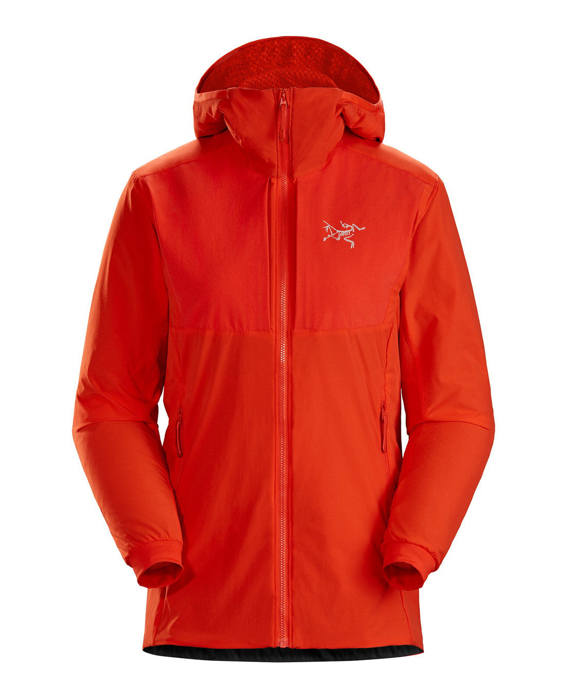 Die Arc'teryx Practitioner AR Hoody Women's - Dynasty von ARC'TERYX PRO ist eine leuchtend orangefarbene Jacke mit einem Frontreißverschluss, zwei Seitentaschen mit Reißverschluss und einem weißen Logo auf der linken Brust. Diese atmungsaktive, isolierte Jacke hat ein schlankes, passgenaues Outdoor-Design.