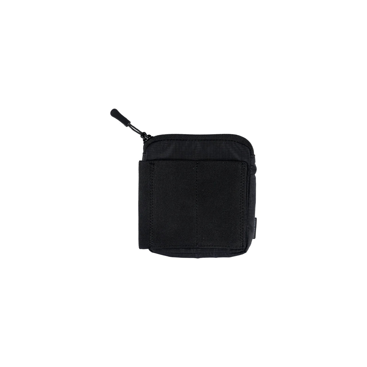 Die EBERLESTOCK Fade Admin Pouch Small in Schwarz aus strapazierfähigem Ripstop-Nylon mit einer Außenseite aus Stoff und einem Reißverschlusszug oben links wird vor einem schlichten weißen Hintergrund präsentiert.