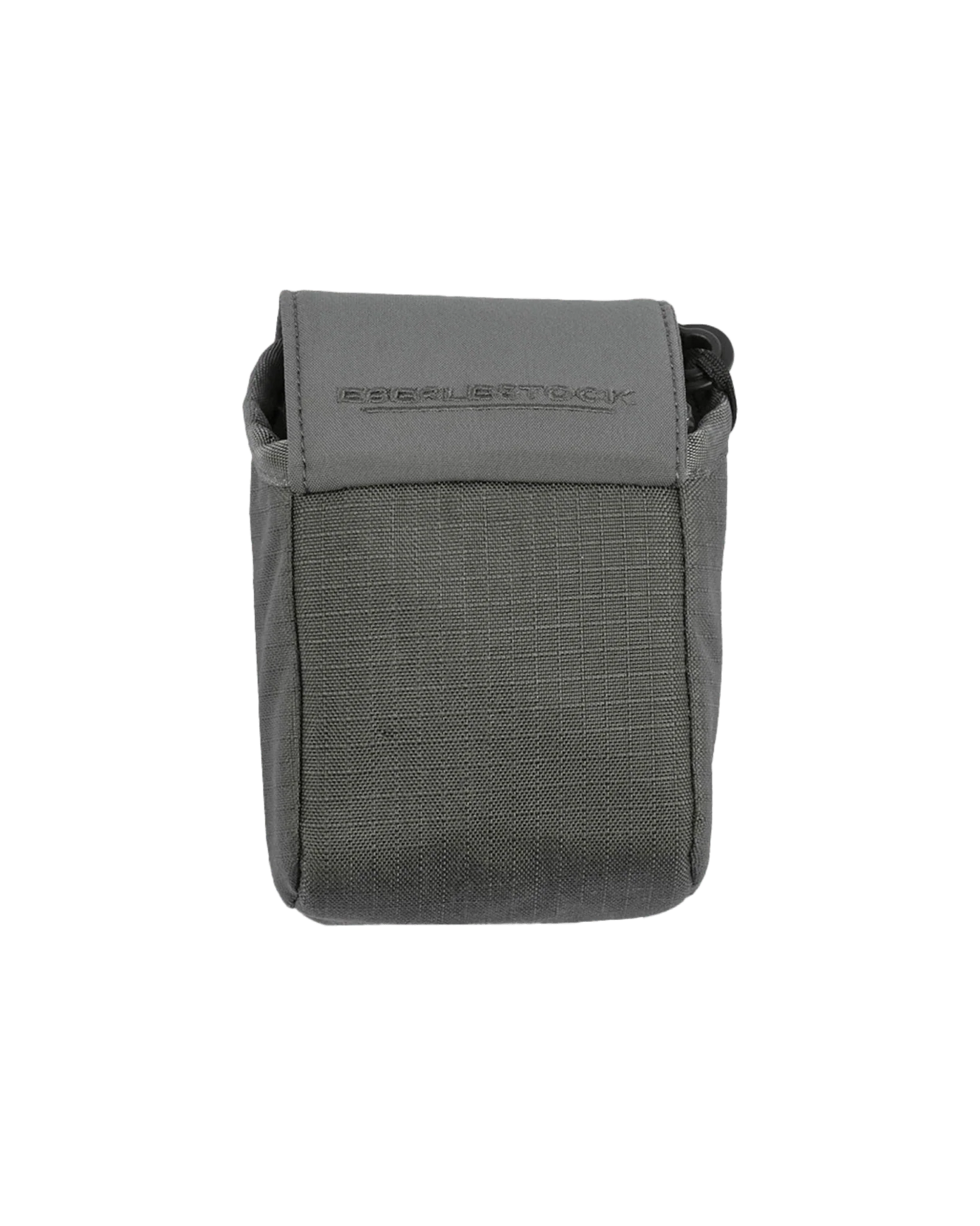 Die EBERLESTOCK Recon Rangefinder Pouch ist eine kleine, graue, rechteckige Tasche aus strapazierfähigem Stoff mit genähten Details und einem Klappenverschluss, auf dem der Name eingeprägt ist - ideal für den Transport kleiner Gegenstände.