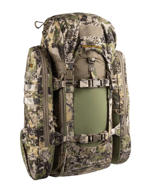Der EBERLESTOCK X2 - Mountain ist ein großer 40-Liter-Rucksack in Tarnfarben mit mehreren Fächern, Riemen und MOLLE-Gewebe, der für den Outdoor-Einsatz konzipiert und vom Eberlestock X2 Pack inspiriert wurde.