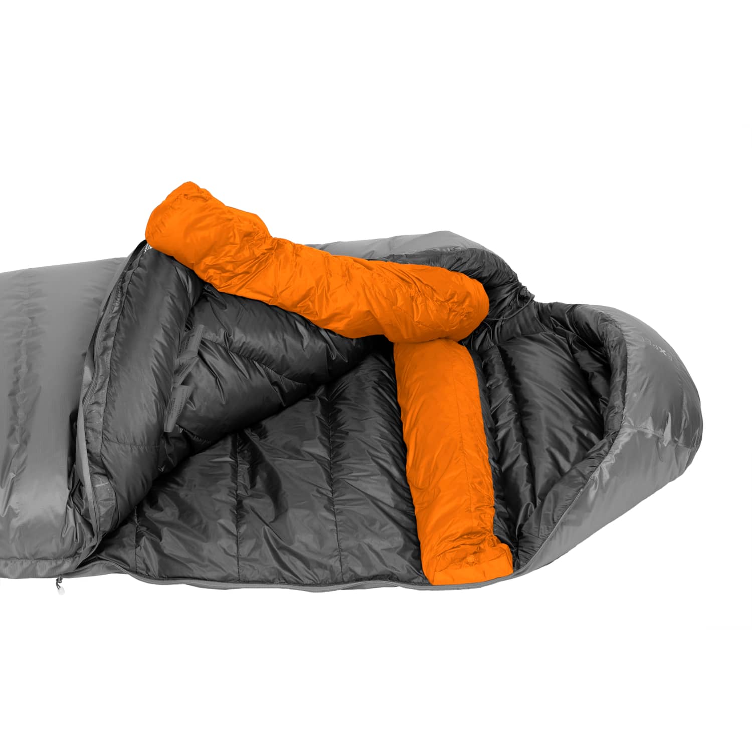 Der EXPED Exped Schlafsack Waterbloc Pro -15° in Olive Grey verfügt über zwei leuchtend orangefarbene isolierte Zugluftschläuche - entlang des Reißverschlusses und der Kapuze -, die Wärmeverluste verhindern und Sie auch in Winternächten warm halten.