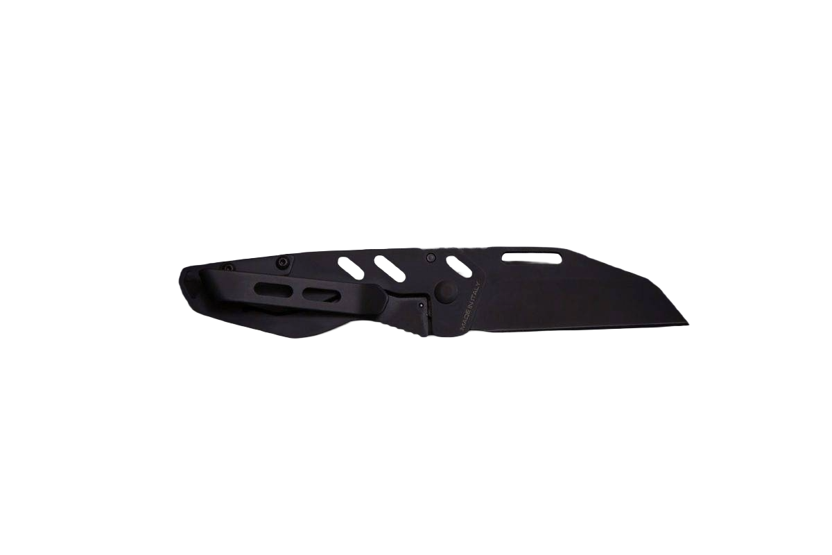 Abgebildet ist ein EXTREMA RATIO Messer ANT Black mit einer teilgezahnten Böhler N690-Stahl Klinge und mehreren Aussparungen in Griff und Klinge auf weißem Grund.