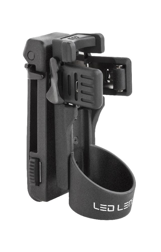 Das LEDLENSER Tactical Professional Holster ist ein schwarzes Kunststoffholster mit verstellbaren Clips und einer runden Bodenhalterung, die zum sicheren Tragen Ihrer Taschenlampe konzipiert ist - perfekt als Taschenlampenholster für Profis unterwegs.