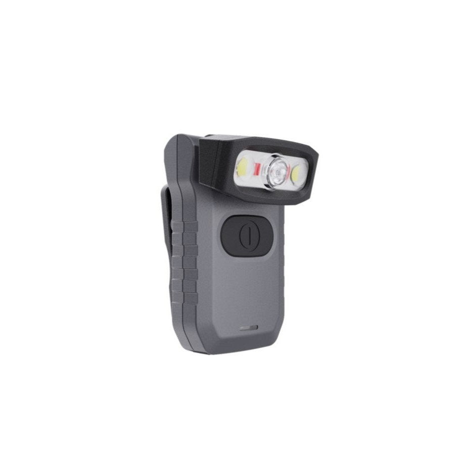 Eine Nahaufnahme der NORDRIDE Clipleuchte Patrol UV hebt das schlanke Design dieser wiederaufladbaren LED-Lampe hervor.