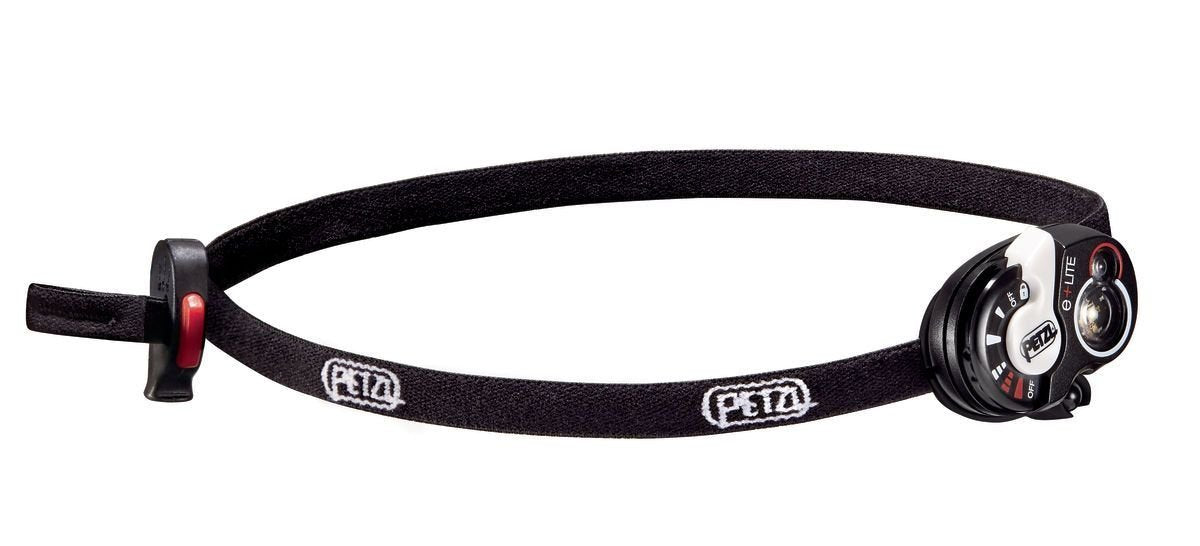 Die PETZL Petzl Kopflampe e+LITE® ist eine kompakte schwarze Stirnlampe mit einem verstellbaren Gurt und einem 50-Lumen-Licht in Weiß und Schwarz - ideal für Notfälle.