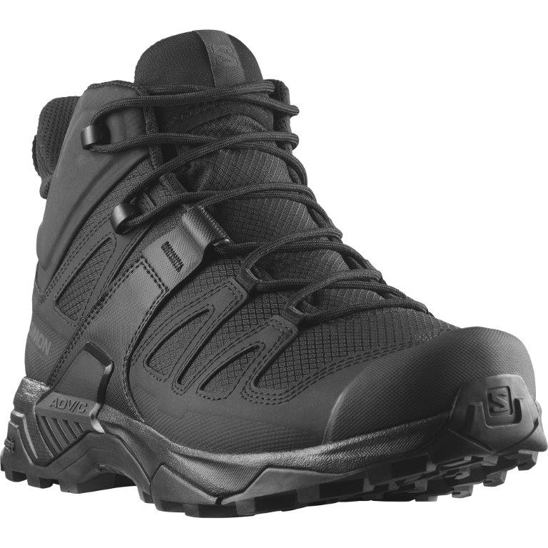 Der SALOMON FORCES Salomon X ULTRA FORCES MID - Black ist ein strapazierfähiger Outdoor-Stiefel mit einer robusten Sohle, Obermaterial aus Mesh und Synthetik, verstärktem Zehenbereich und sicheren Schnürsenkeln, inspiriert vom klassischen Wanderdesign.