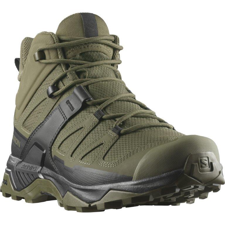Der SALOMON FORCES X ULTRA FORCES MID - Ranger Green ist ein taktischer Wanderschuh mit robuster Sohle, strapazierfähigen Schnürsenkeln und verstärktem Zehen- und Fersenbereich, ideal für den Outdoor-Einsatz.