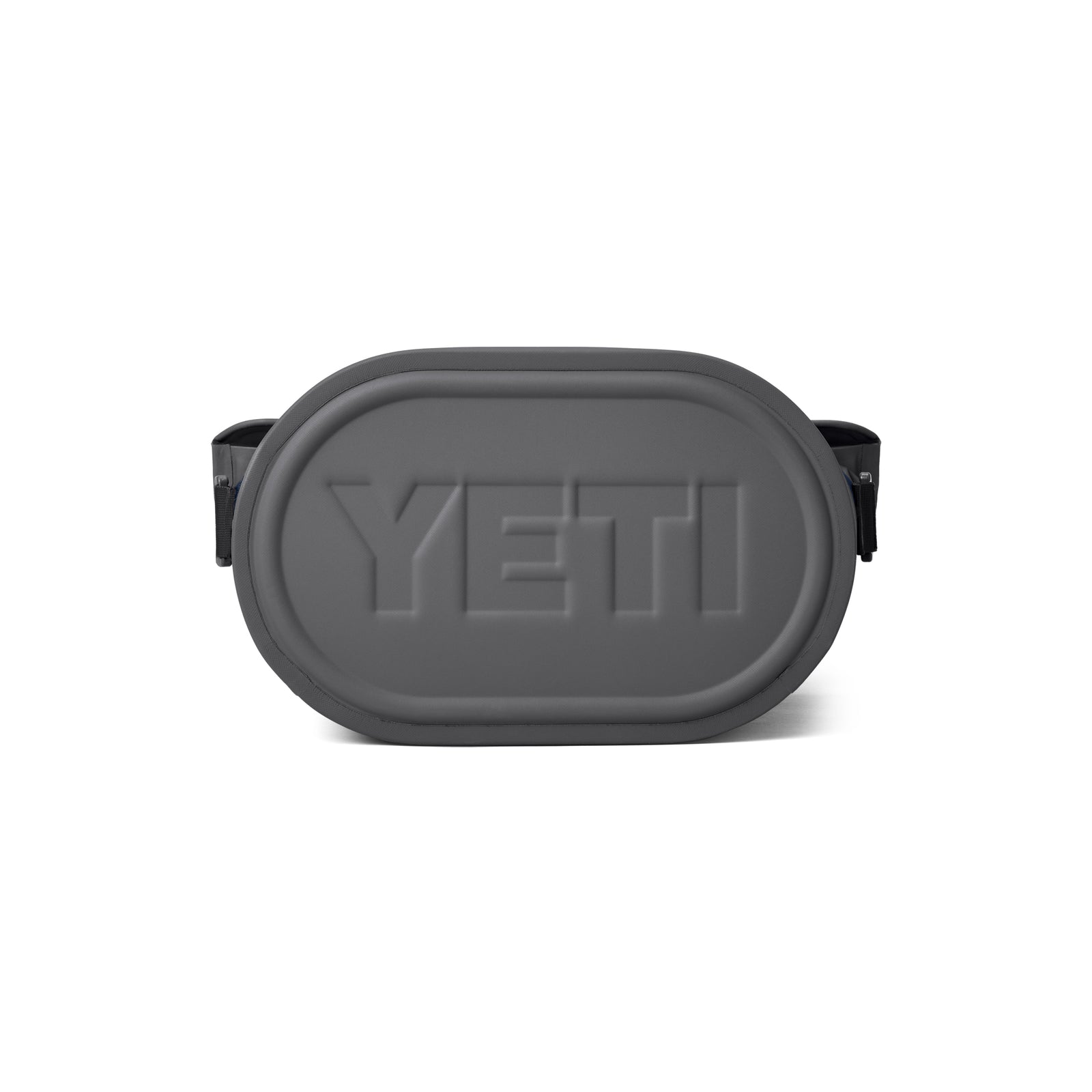 Eine graue, ovale YETI-Tasche mit erhabenem Logo und schwarzen verstellbaren Seitenriemen, abgebildet auf Weiß - ideal zur Kombination mit der YETI® Hopper M15 Soft Cooler in Navy.