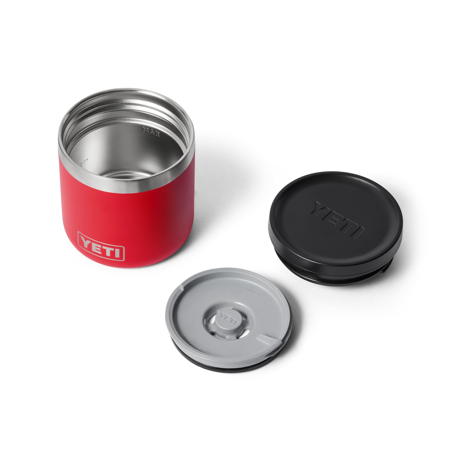 YETI® Isolierter Essensbehälter Rambler 8 oz in Rescue Red mit Edelstahl-Innenraum, offen gezeigt neben schwarzem Deckel - ein auslaufsicherer, vakuumisolierter Behälter für warme und kalte Speisen.
