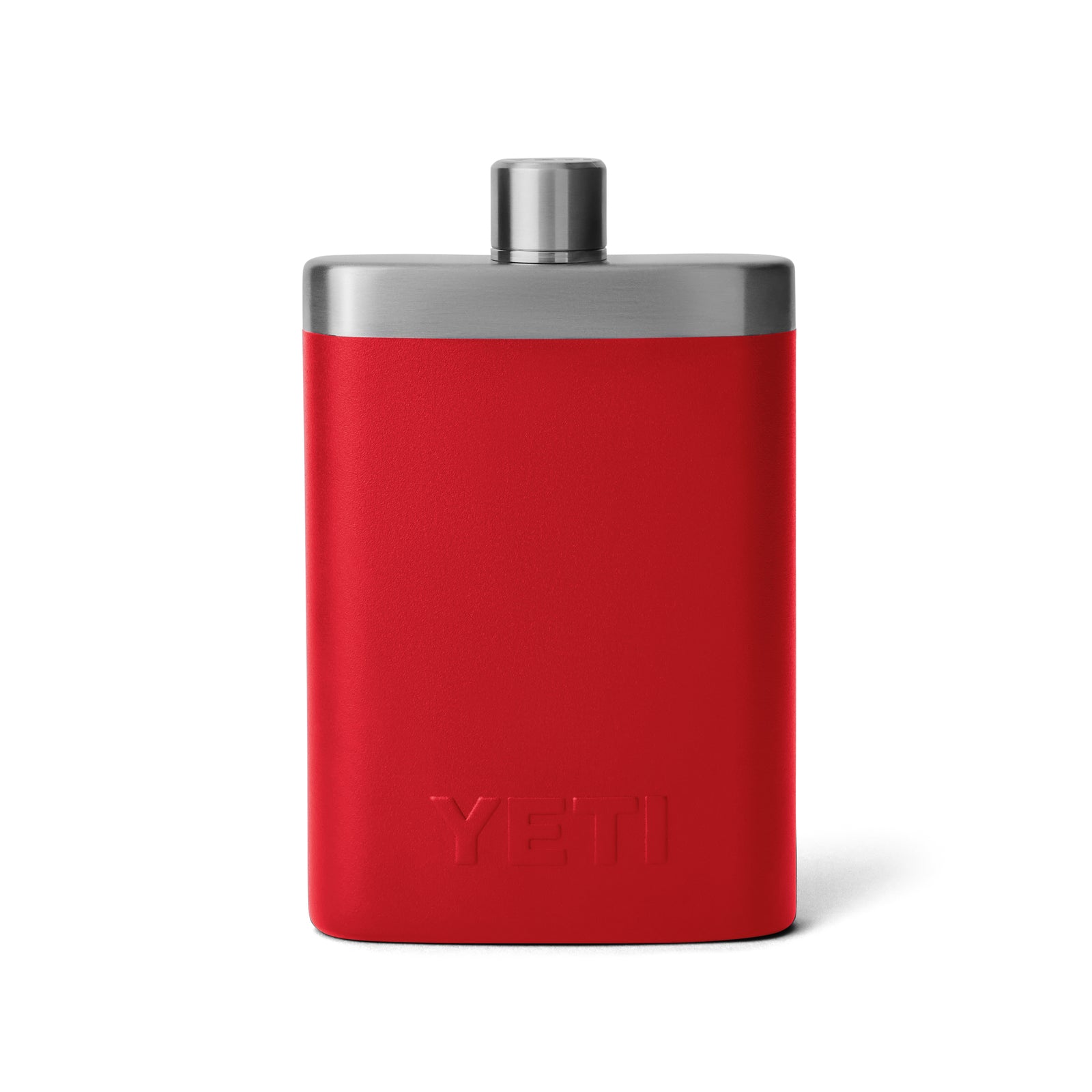 Die YETI® Rambler Flask - Rescue Red aus 18/8 Edelstahl mit silbernem Schraubverschluss und geprägtem YETI Logo besticht durch ihr schlankes, mattrotes Design - ideal für Outdoor-Abenteuer.