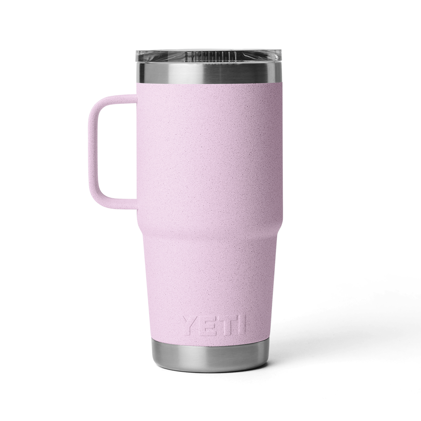 Der YETI® Reisebecher Rambler 20 Oz - Cherry Blossom, ein hellrosa Reisebecher mit Henkel, Edelstahlboden und auslaufsicherem Deckel von YETI, ist vor einem schlichten weißen Hintergrund abgebildet.