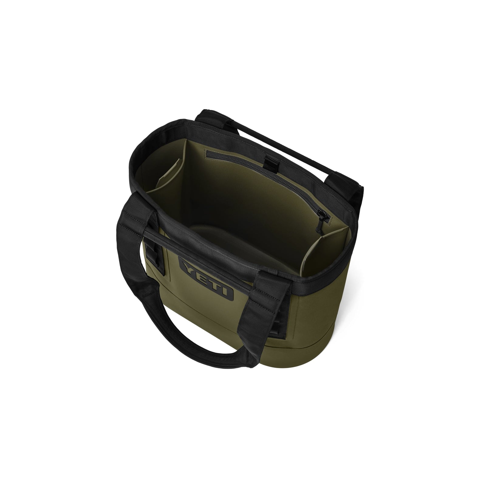 Die YETI® Tragetasche Camino® Carryall 20 - Olive mit schwarzen Griffen und Verzierungen ist offen auf weißem Hintergrund abgebildet, wodurch der geräumige Innenraum und die Seitentaschen hervorgehoben werden.