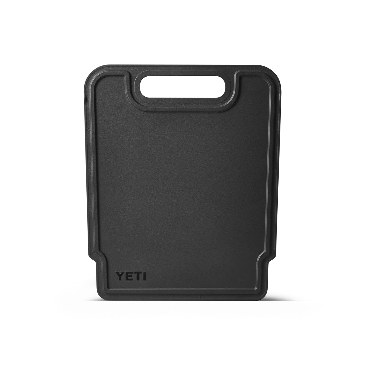 Die YETI® Tundra 35 &amp; 45 Trennwand ist eine schwarze, rechteckige Trennwand mit abgerundeten Kanten, einem oberen Griff und dem Schriftzug YETI" unten links - perfekt als Kühlbox Zubehör oder als Trennwand für Ihre YETI Kühlbox.